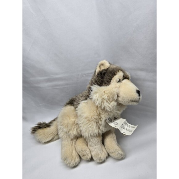 World Wildlife Fund WWF Gray Timber Wolf Plush Stuffed Toy- Realistic Looking - Picture 4 of 15